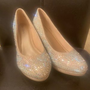 Silver Slipper pumps